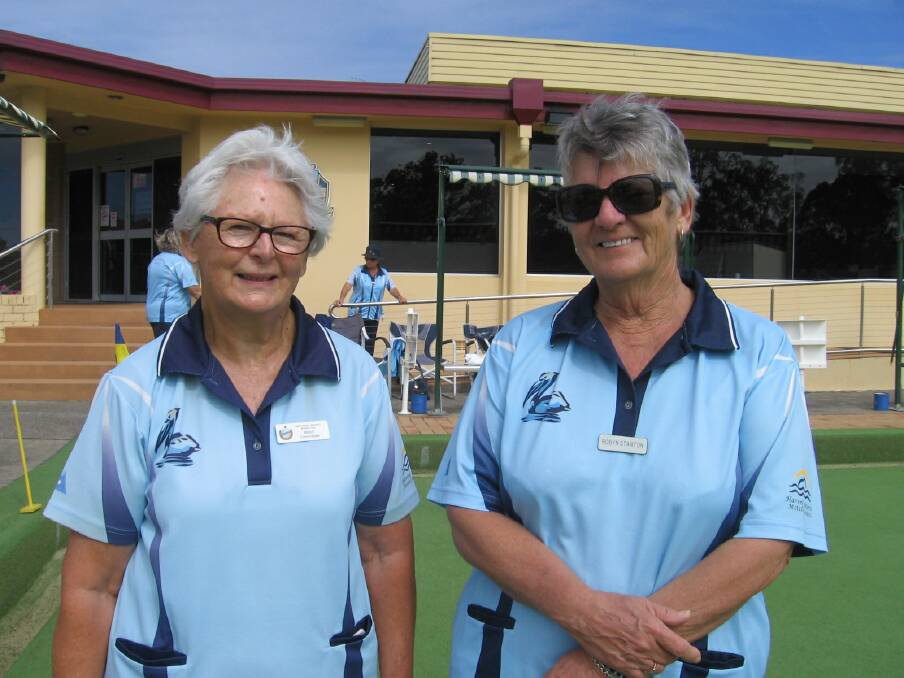 Major singles winner:  Gay O'Çonnor, right, defeated Robyn Stanton on the final bowl of a gripping major singles championship at Club North Haven.