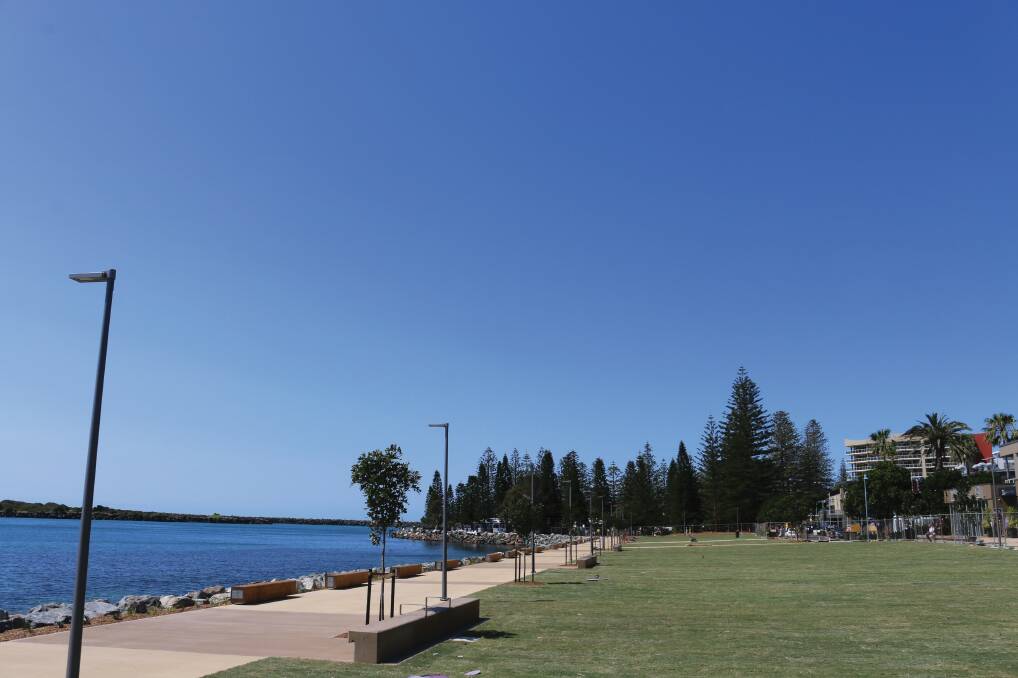 The new path along the foreshore is open. Photo: Port Macquarie-Hastings Council