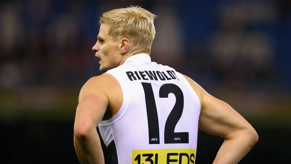 Nick Riewoldt of the Saints is seen with his name on his jumper during the round five AFL match between the Essendon Bombers and the St Kilda Saints at Etihad Stadium on April 19, 2014 in Melbourne, Australia. Photo: Quinn Rooney/Getty Images.