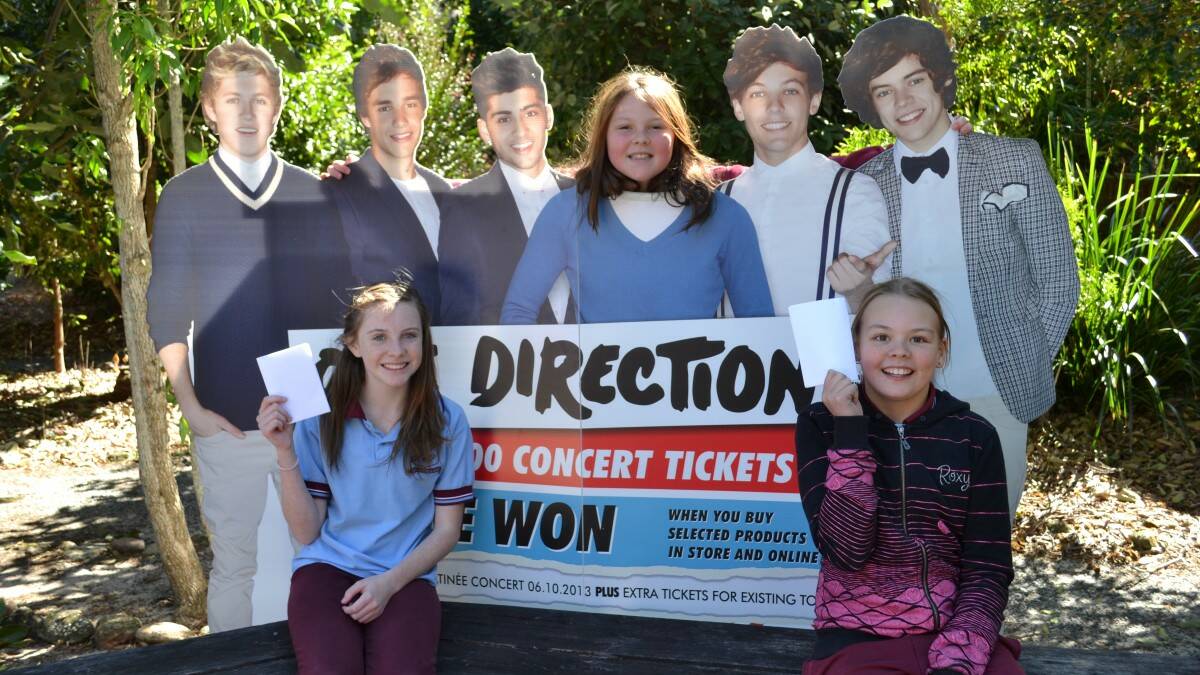 North Haven students Alison Murdoch, Callie Hearne and Holly Cook were lucky enough to be among the local winners in the Coles One Direction ticket promotion.