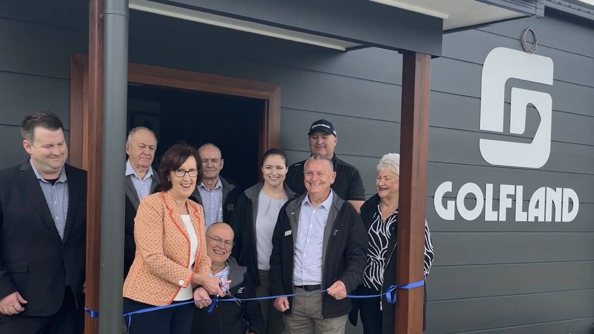 Member for Port Macquarie Leslie Williams and Kew Country Club assistant general manager Nathan Kerr (left) with members of Kew Country Club board at the opening of the new Mid North Coast Regional Junior Golf Training Range. Photo: Mardi Borg