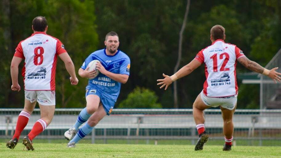 Ready to rumble: Kendall Blues forward Zack Hanlon on the charge against Long Flats Dragons in a recent clash. The Blues will line up against arch rival Laurieton Hotel to open the 2019 Hastings League season this Saturday. Photo courtesy Deena Hanlon