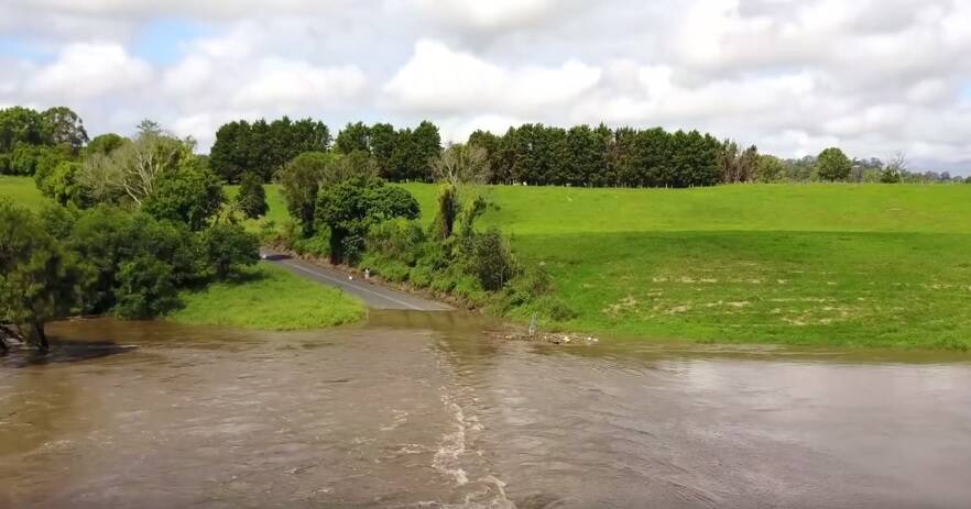 Simmi Valgeirsson shot some amazing footage of the flooded Manning River at Bight Bridge.