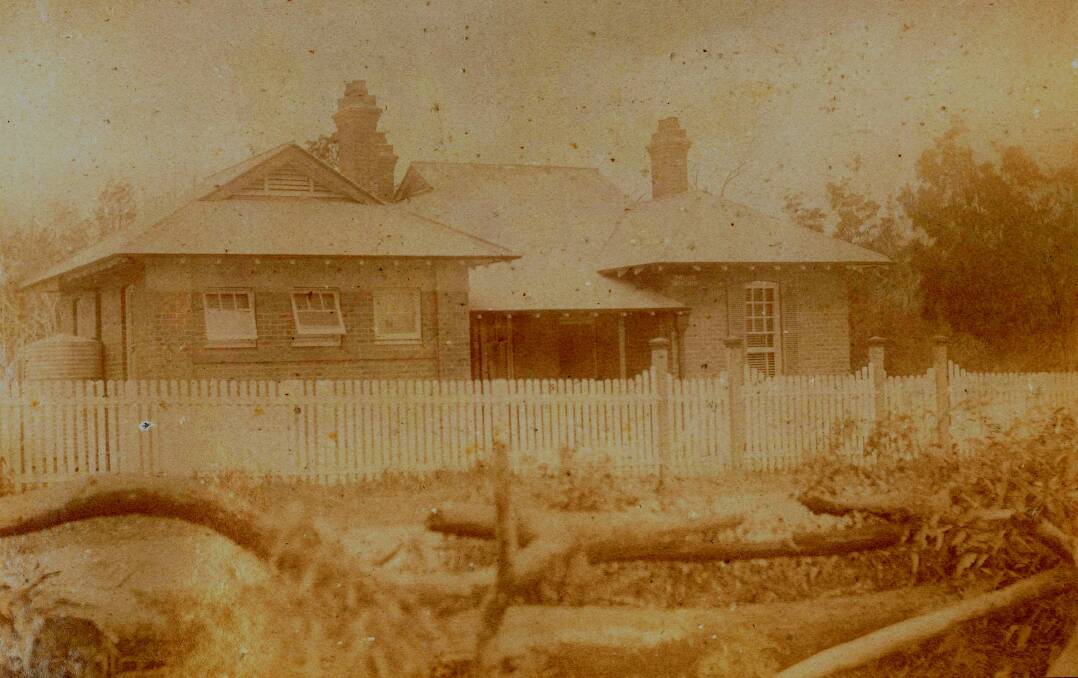 The heritage Kew court house and police station. Photo: State Records of NSW.