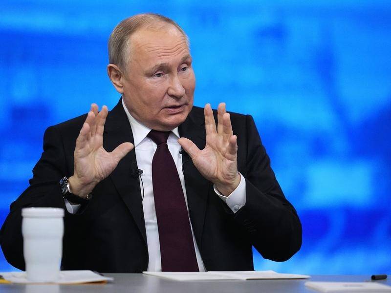 Russian President Vladimir Putin says "either we get an agreement... or we solve this by force". (AP PHOTO)