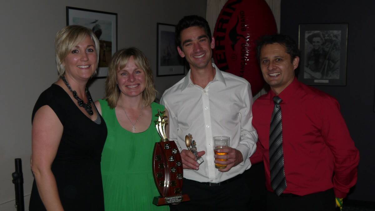 The Norco Starmaker award was won by Mel Hunt and Kingsley Pursch (centre) and presented by Kim and Gordon Wiegold.